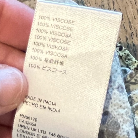 Floral Sage Green Wrap Romper - Urban Outfitters - Size L - Picture 3 of 12